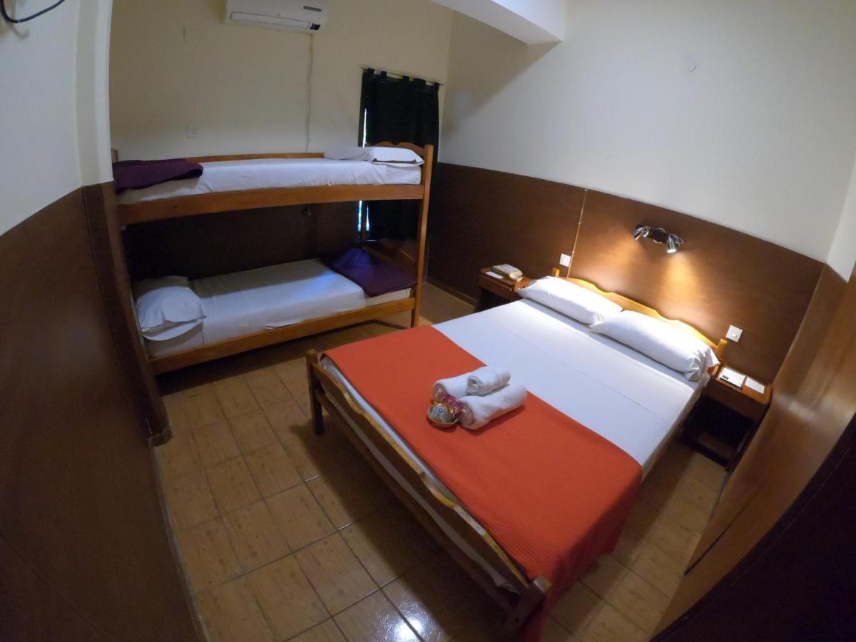 פוסאדאס Hotel Vanderloo מראה חיצוני תמונה