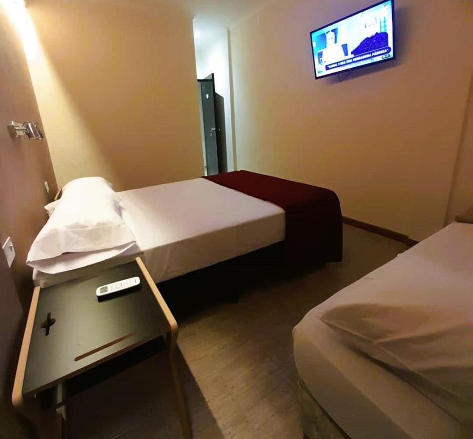 פוסאדאס Hotel Vanderloo מראה חיצוני תמונה