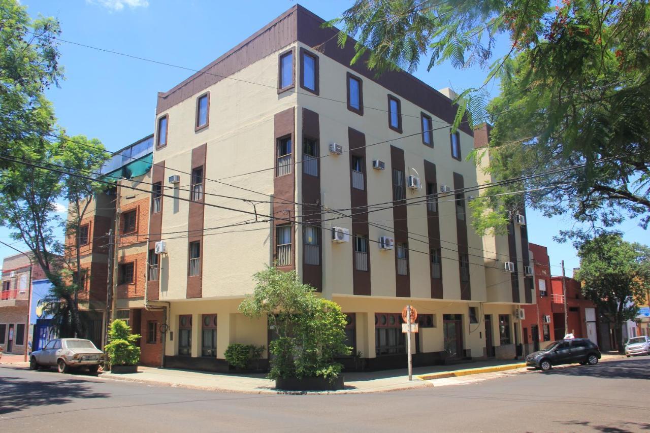 פוסאדאס Hotel Vanderloo מראה חיצוני תמונה